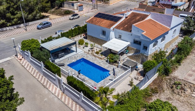 Sale - Townhouse - La Marina