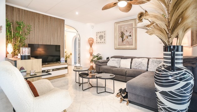 Sale - Townhouse - La Marina