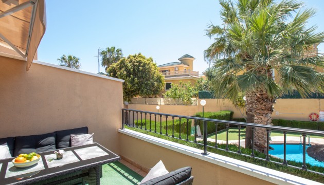 Sale - Townhouse - Orihuela Costa - Villamartín