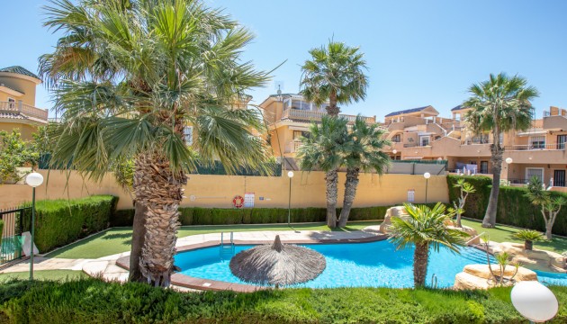 Sale - Townhouse - Orihuela Costa - Villamartín