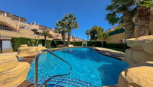 Sale - Townhouse - Orihuela Costa - Villamartín