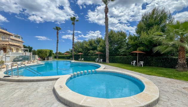 Sale - Villas - Orihuela Costa - La Zenia