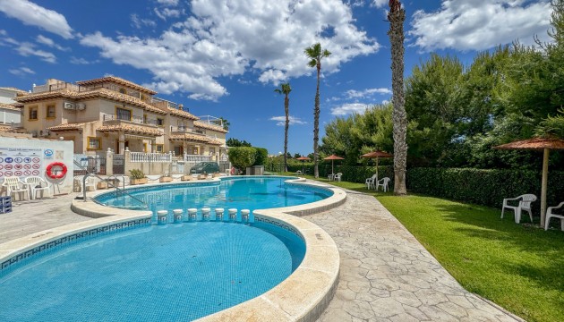 Sale - Villas - Orihuela Costa - La Zenia