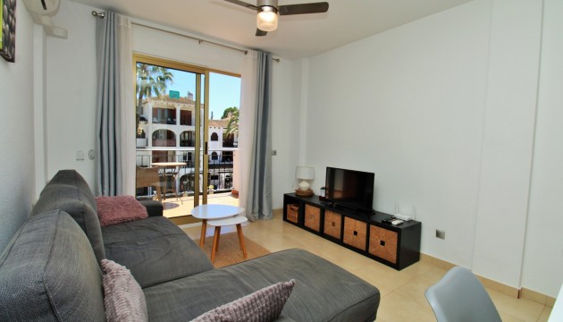 Resale - Wohnung - Villamartin - Villamartín