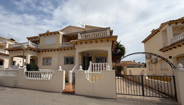 Venta - Villas
 - Playa Flamenca - Orihuela Costa