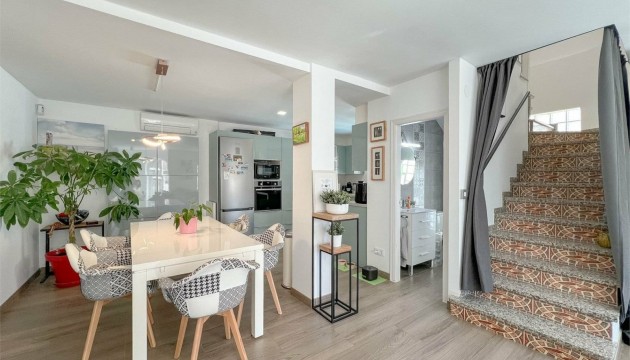 Sale - Townhouse - Orihuela Costa - Villamartín