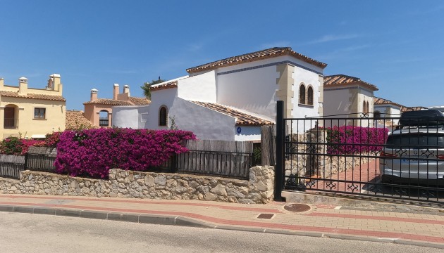 Revente - Villas
 - Algorfa - La Finca Golf
