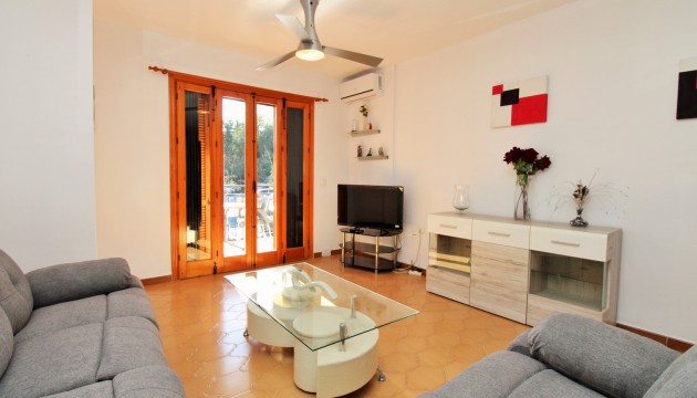 Sale - Apartment - Villamartin - Villamartín