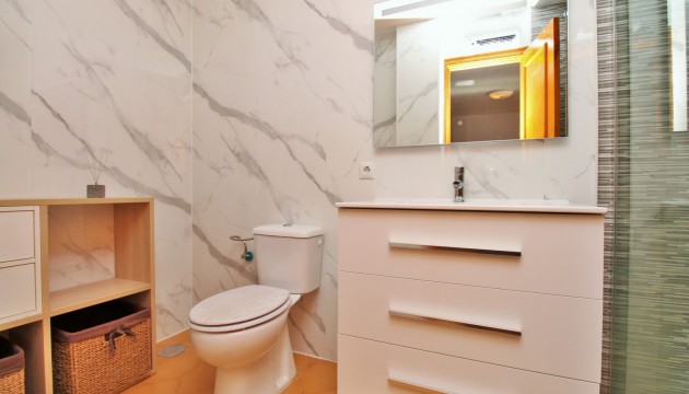 Sale - Apartment - Villamartin - Villamartín