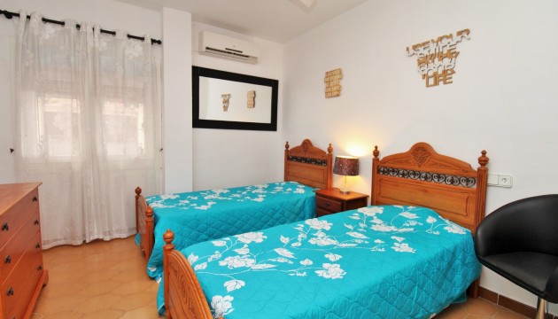 Sale - Apartment - Villamartin - Villamartín