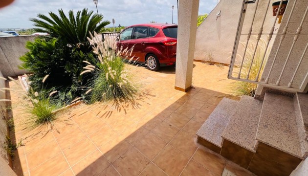 Venta - Bungalow - Daya Nueva