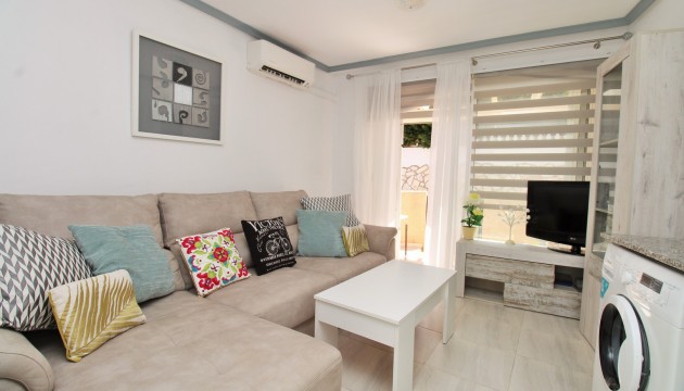 Sale - Townhouse - Villamartin - Villamartín