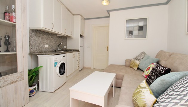 Sale - Townhouse - Villamartin - Villamartín