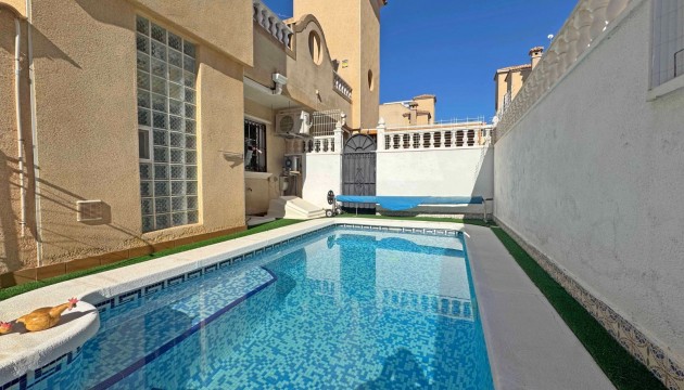 Sale - Townhouse - Orihuela Costa - Villamartín