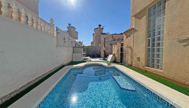 Sale - Townhouse - Orihuela Costa - Villamartín
