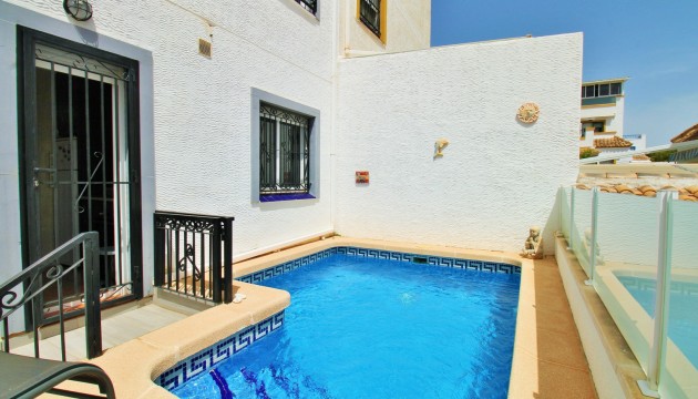 Venta - Bungalow - Los Altos