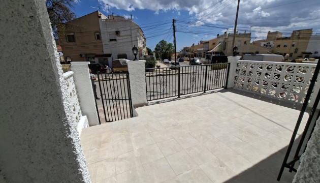Venta - Bungalow - San Fulgencio
