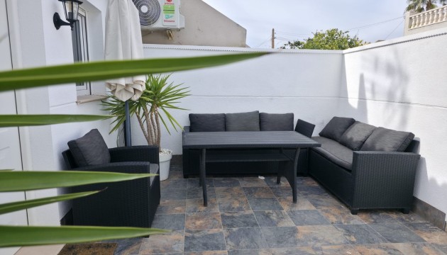 Sale - Townhouse - La Torreta - Torrevieja