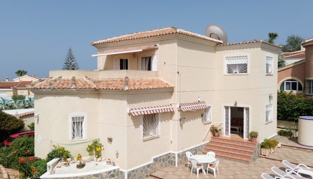 Venta - Villas
 - Ciudad Quesada - Campo De Golf La Marquesa