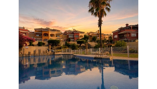 Sale - Apartment - Altaona Golf and Country Village - Altaona Golf - Country Village