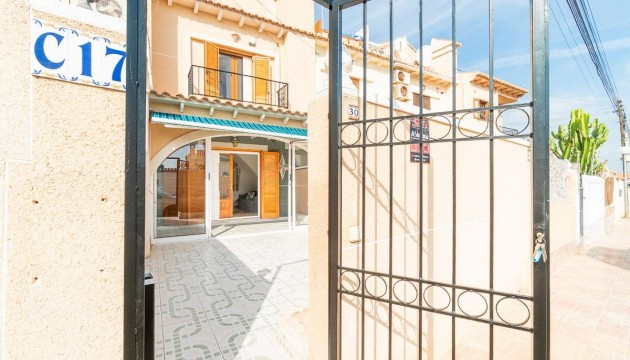 Revente - Appartement - Torrevieja - La Siesta - El Salado - Torreta