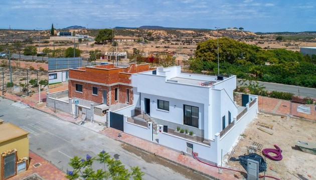 Nueva construcción  - Villas
 - Sucina