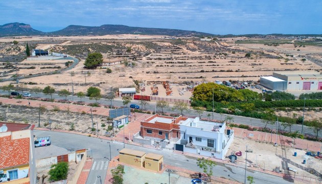 Nueva construcción  - Villas
 - Sucina