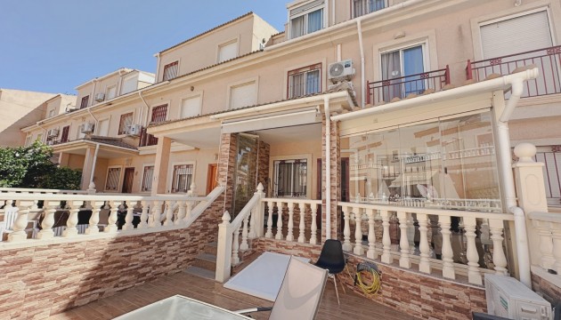 Sale - Townhouse - Orihuela Costa - La Zenia