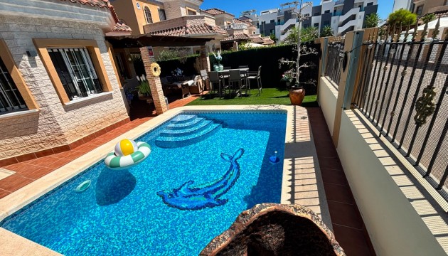 Sale - Villas - El Raso - Guardamar del Segura