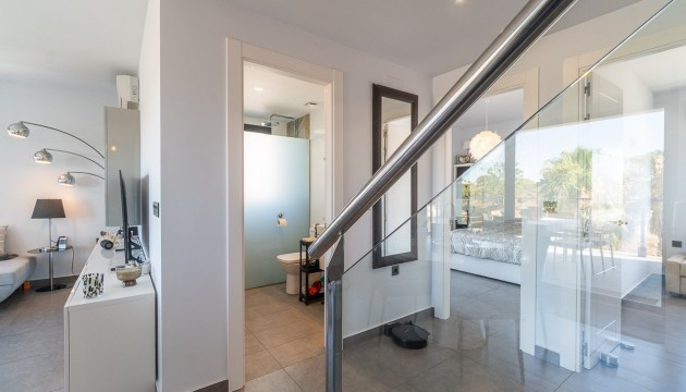 Sale - Apartment - Villamartin - La fuente