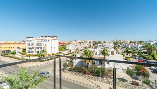 Sale - Apartment - Villamartin - La fuente