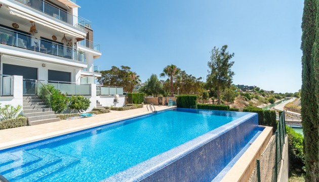 Sale - Apartment - Villamartin - La fuente