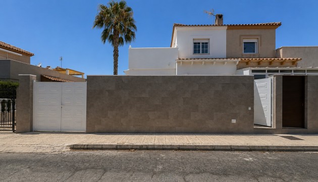 Sale - Townhouse - Orihuela Costa - Los Altos