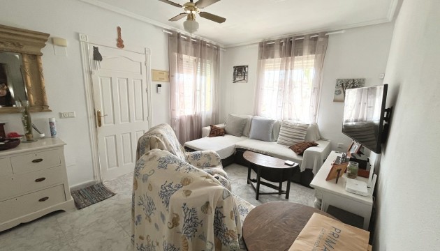 Resale - Villen
 - Ciudad Quesada - La Marquesa Golf