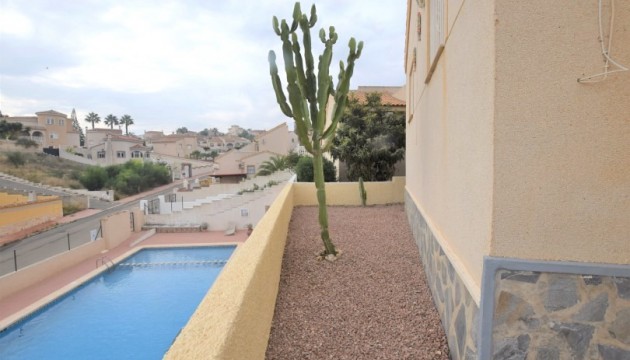 Resale - Villen
 - Ciudad Quesada - La Marquesa Golf
