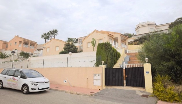 Resale - Villen
 - Ciudad Quesada - La Marquesa Golf