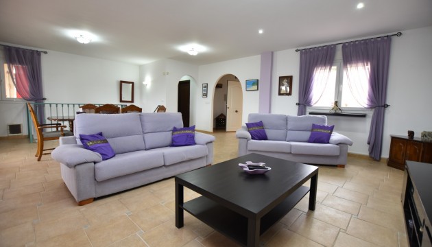 Resale - Villen
 - Algorfa - Montemar