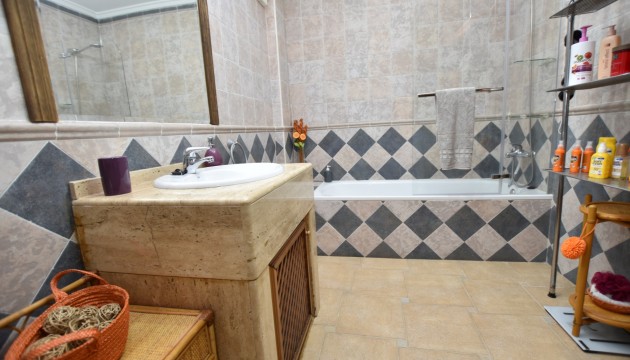 Resale - Villen
 - Algorfa - Montemar