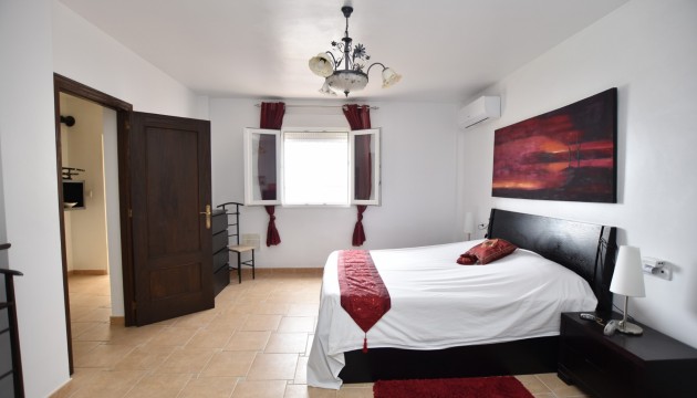 Resale - Villen
 - Algorfa - Montemar