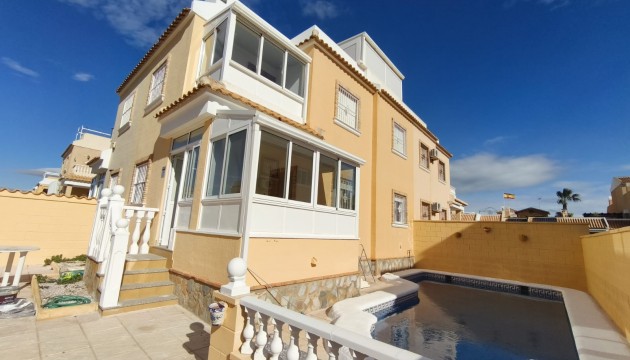 Venta - Villas
 - Ciudad Quesada