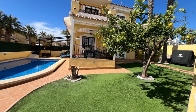 Sale - Villas - Orihuela Costa - Los Dolses