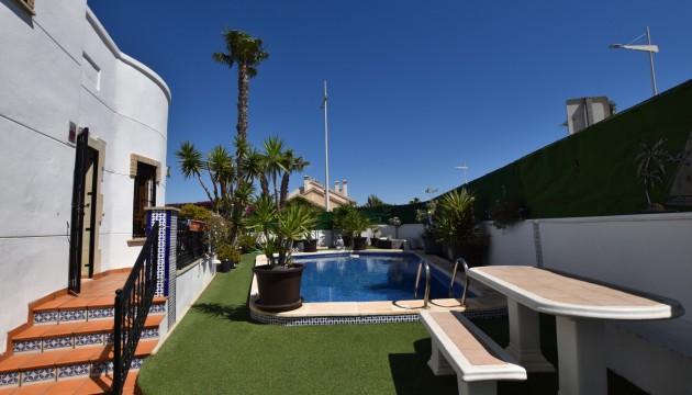 Revente - Villa's
 - Algorfa - La Finca Golf Resort