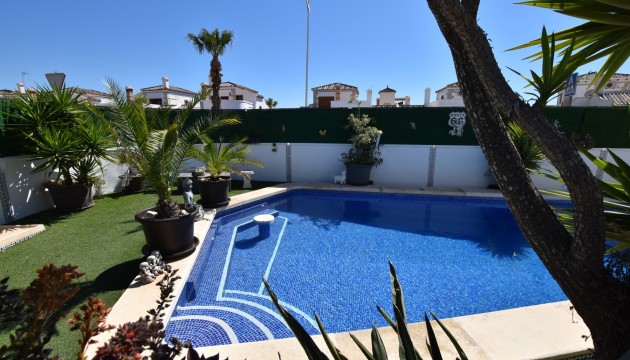 Revente - Villa's
 - Algorfa - La Finca Golf Resort