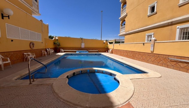 Sale - Apartment - Algorfa - Pueblo