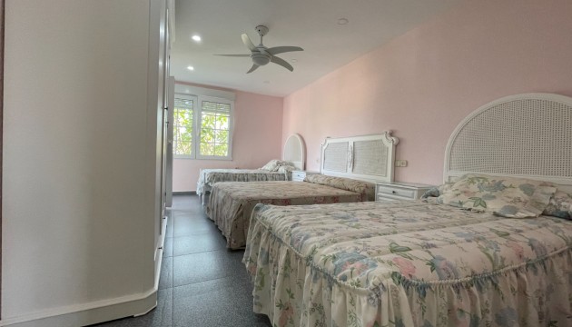 Revente - Villas
 - Orihuela Costa - Cabo Roig