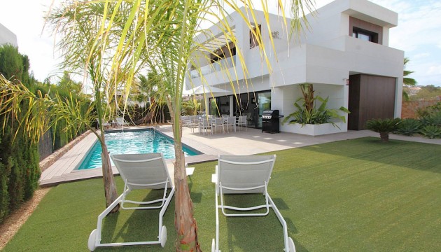 Resale - Villen
 - Rojales - Ciudad Quesada