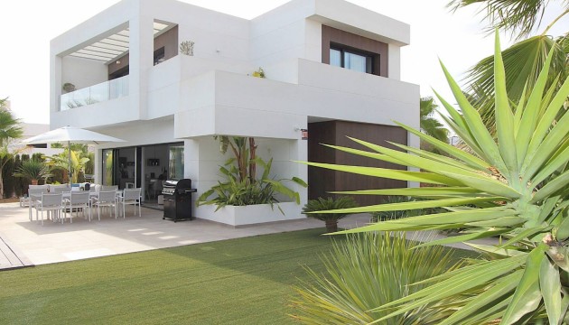 Resale - Villen
 - Rojales - Ciudad Quesada
