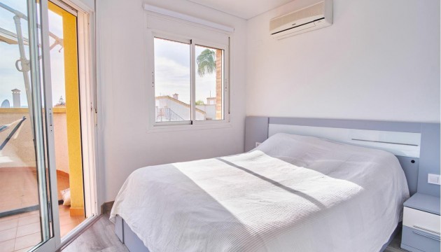 Sale - Villas - Los Montesinos - La Herrada