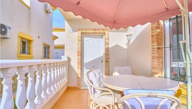Sale - Villas - Los Montesinos - La Herrada