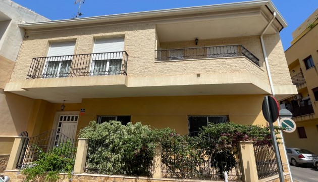 Sale - Townhouse - Formentera del Segura - Formentera de Segura